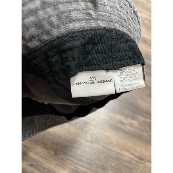 Jean-Michel Basquiat Crown Bucket Hat | Washed Black/Grey | Art Merchandise EUC - Picture 4 of 4